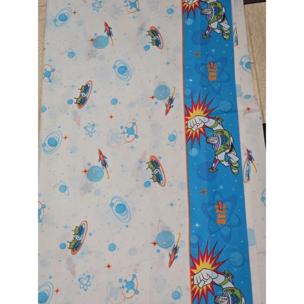 Set of 2 Top Flat Twin Sheets Toy Story‎ Wood Buzz Aliens Fabric Pixar GUC